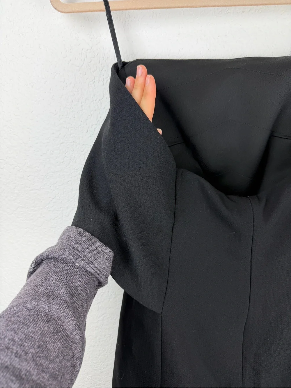 NWT Toteme Off Shoulder Evening Top Black 32/0/ XXS